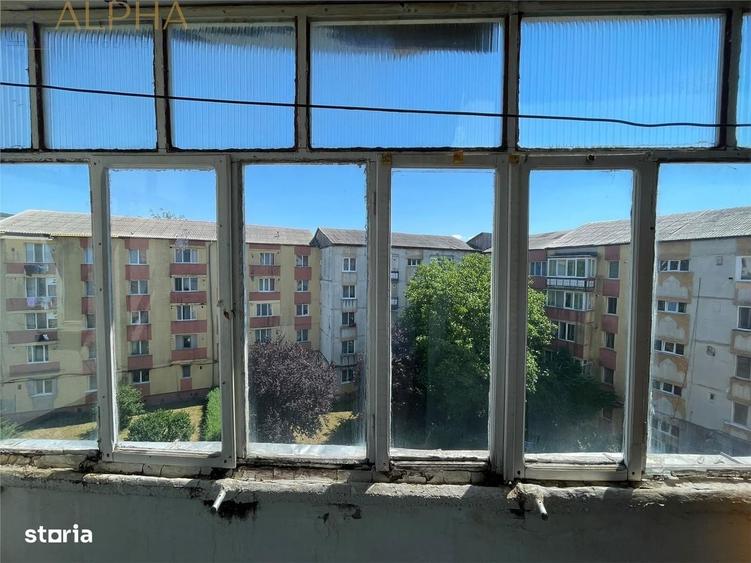 Garsonieră decomandată în Central