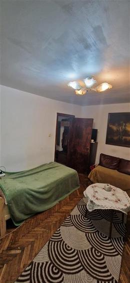 Apartament cu 2 camere decomandat în Soarelui