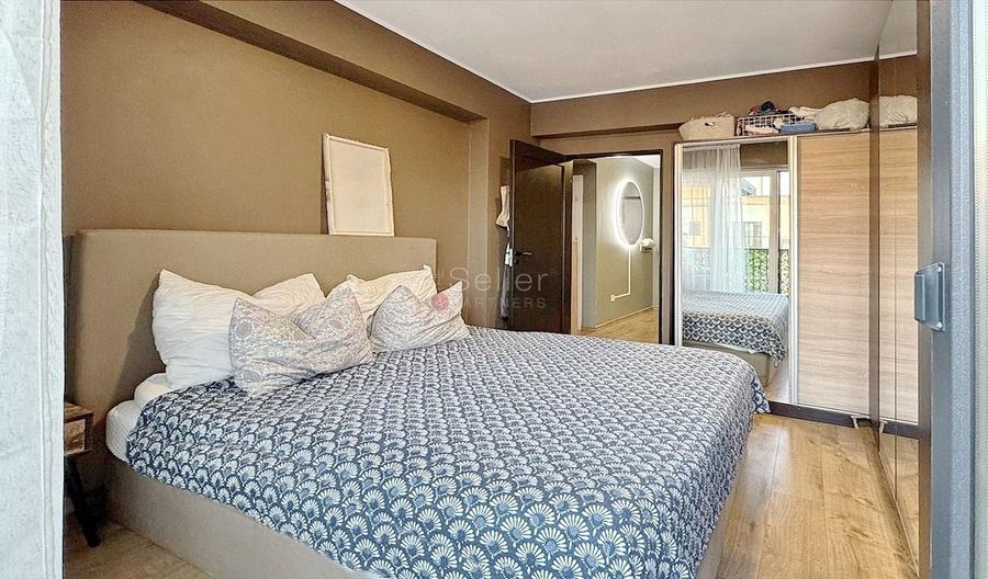 Apartament cu 3 camere decomandat, mobilat în Triaj