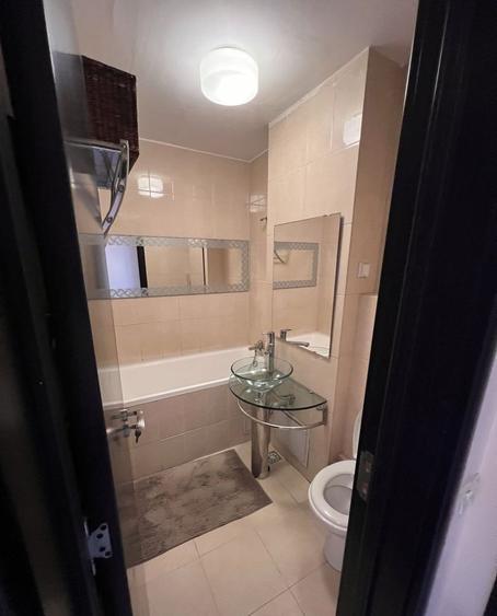 Apartament cu 2 camere decomandat, mobilat în Colentina