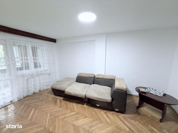 Apartament cu 4 camere în Ultracentral