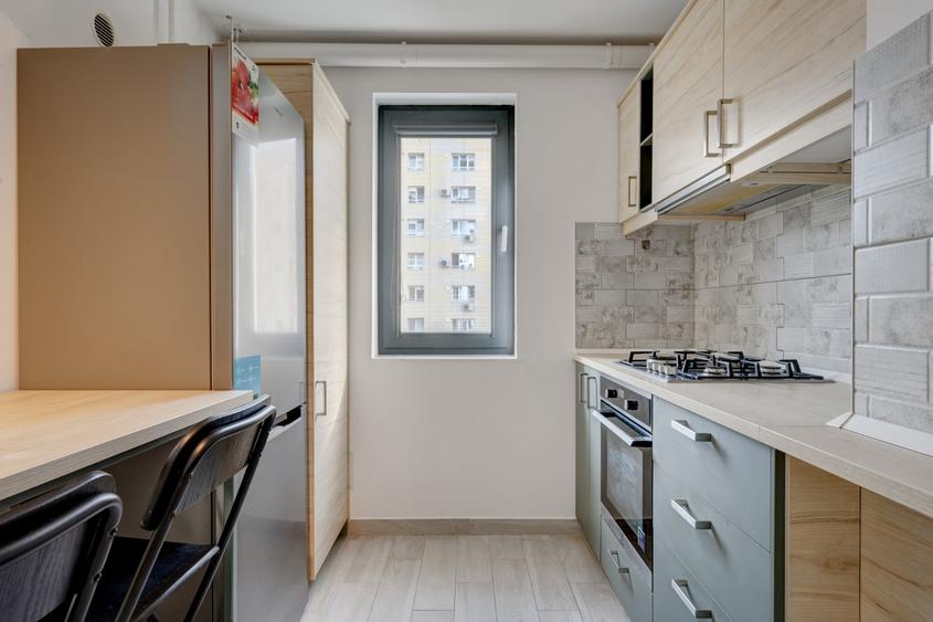 Apartament cu 2 camere decomandat, mobilat în Nerva Traian