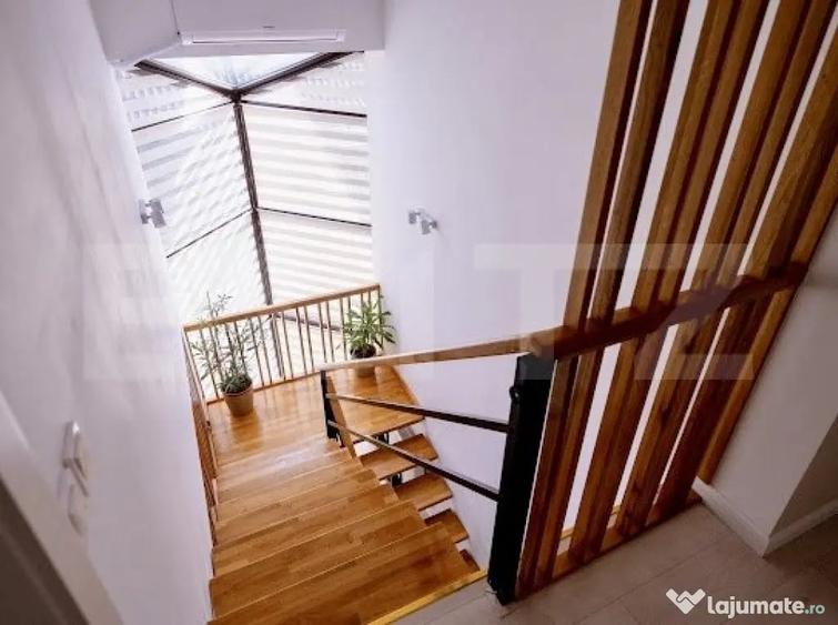 Casă cu 4 camere cu Teren 470 Mp în Central
