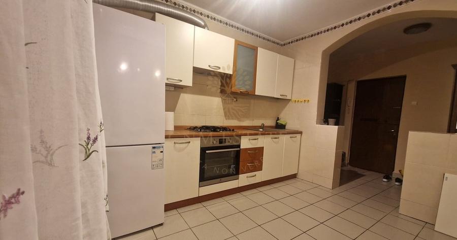 Apartament cu 2 camere decomandat, mobilat în Sebastian