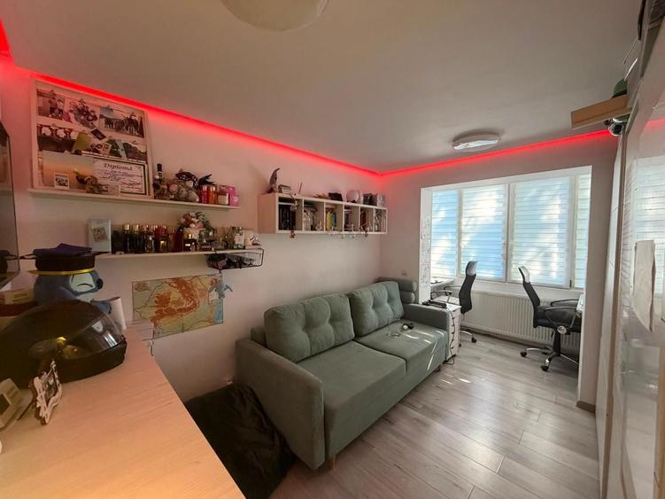 Apartament cu 2 camere decomandat în Central