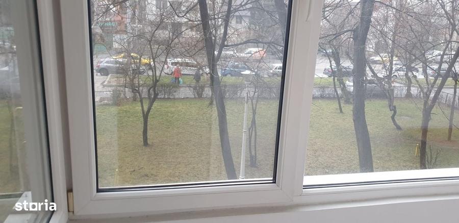 Apartament cu 2 camere decomandat în 1 Mai