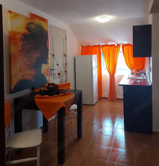 Spațiu comercial, de 370 mp, în Central