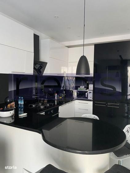 Apartament cu 3 camere decomandat, mobilat în Titan — fotografia 3
