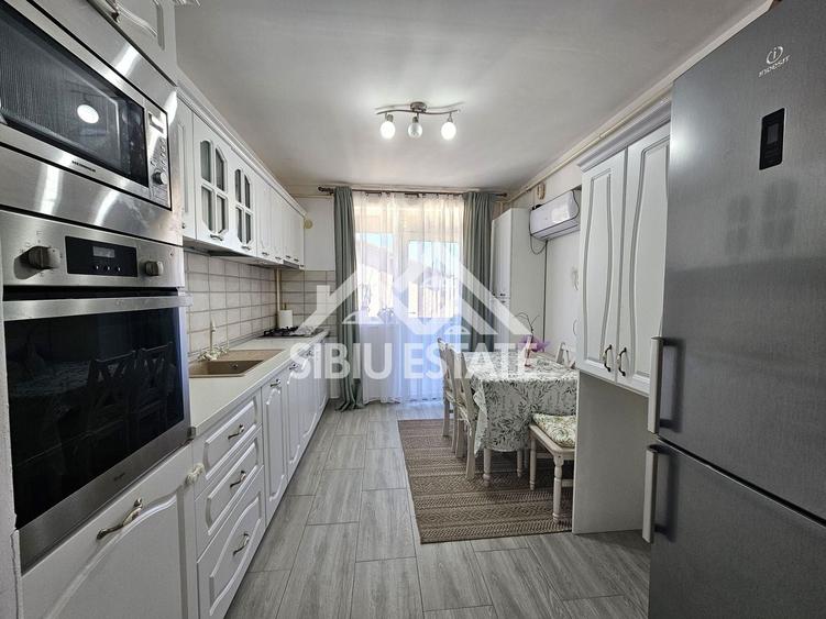 Apartament cu 2 camere decomandat, mobilat în Arhitecților - Calea Cisnădiei