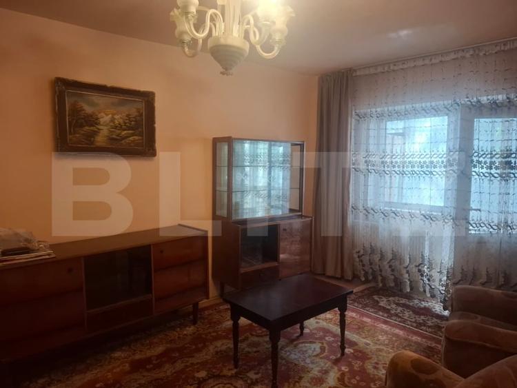 Apartament de vanzare, 50 mp, zona Gaești - 2