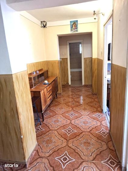 Apartament cu 4 camere decomandat în Unirii Sud