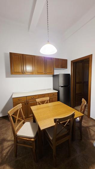 Universitate apartament in vila ideal locuit sau firma - 16