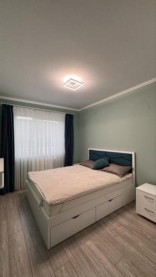 Apartament cu 3 camere decomandat în Nufărul