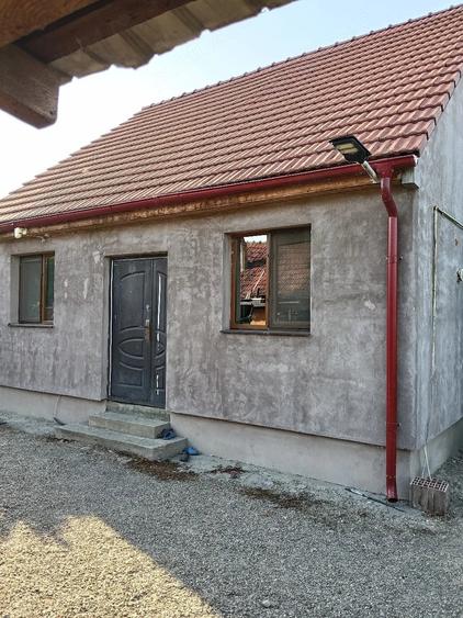 Casă cu 3 camere cu Teren 1500 Mp în Denta