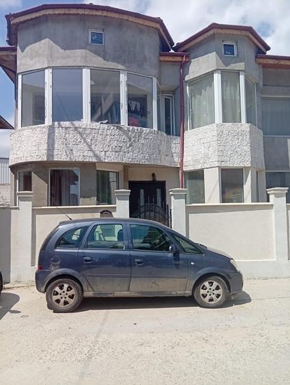 Casă cu 6 camere cu Teren 315 Mp în Pantelimon