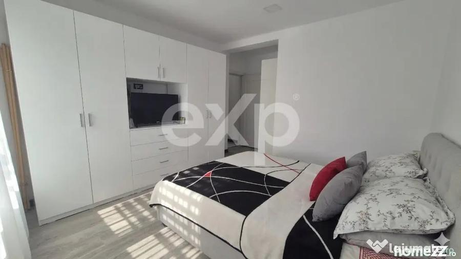 Apartament cu 3 camere decomandat în Trivale