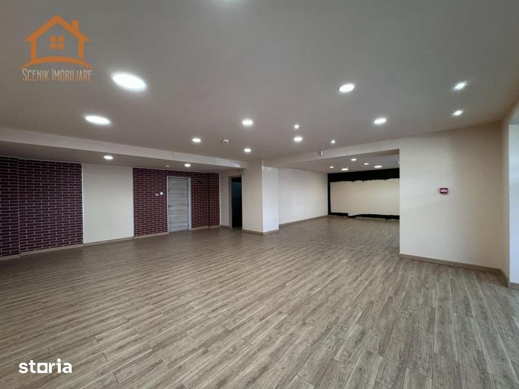 Spațiu comercial, de 98 mp, în Tractorul