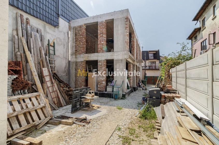 Casă cu 5 camere cu Teren 260 Mp în Unirii