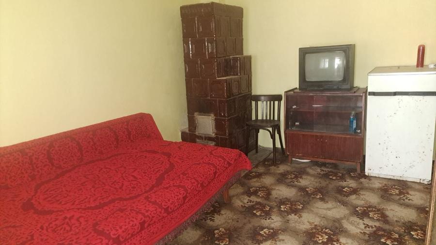 Casă cu 4 camere în Jiblea Nouă