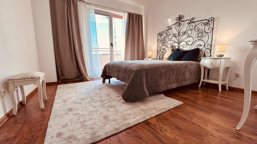 Apartament cu 2 camere semidecomandat în Politehnica