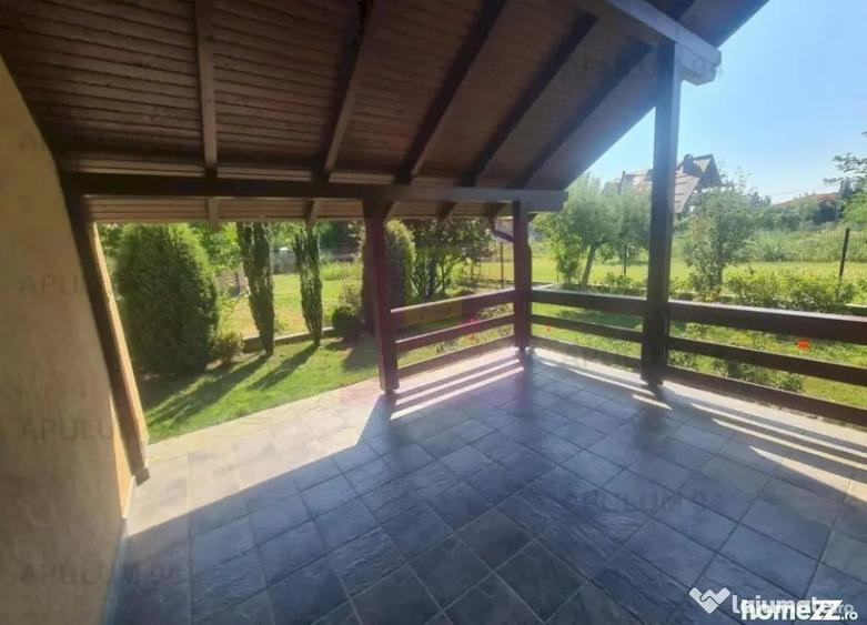 Casă cu 7 camere cu Teren 950 Mp în Liceul Militar