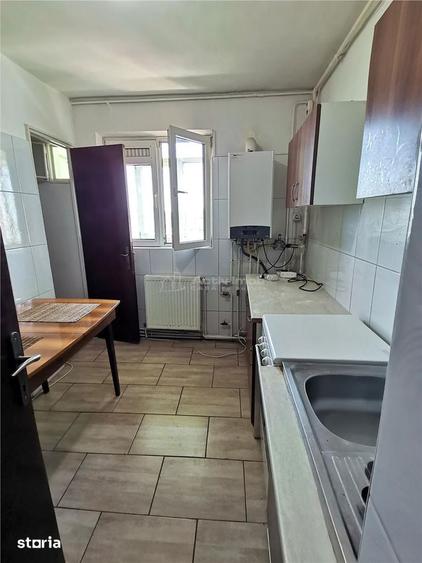 Mosilor, metrou Obor apartament 2 camere decom, an 1984 - 12