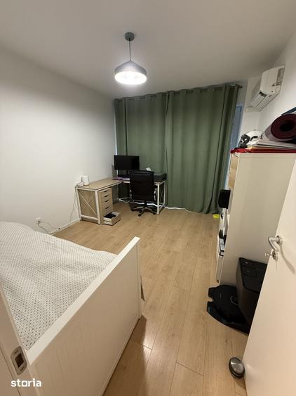 Apartament cu 4 camere în Străulești