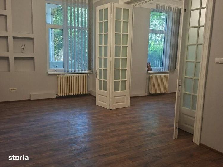 Spațiu comercial, de 70 mp, în Rosetti