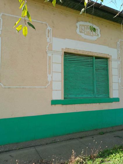 Casă cu 3 camere în Mailat