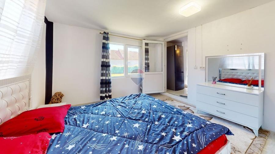 Casă individuală cu 2 camere cu Teren 756 Mp în Teliu