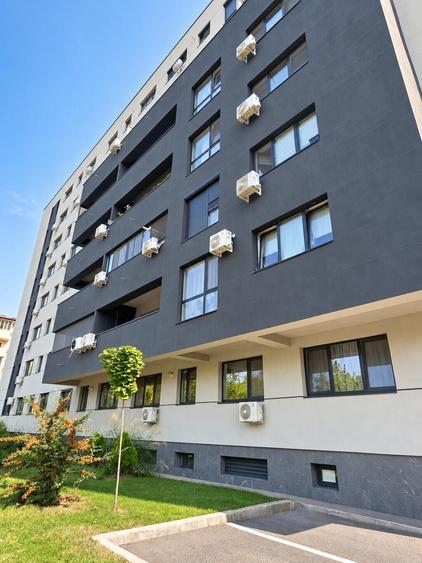 Apartament cu 3 camere semidecomandat, mobilat în Brâncoveanu
