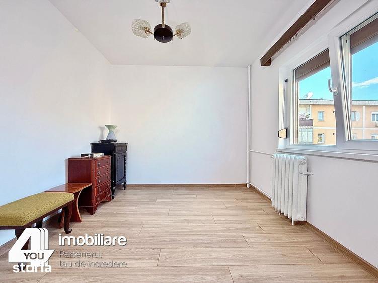 Apartament cu 2 camere semidecomandat în Boul Roșu