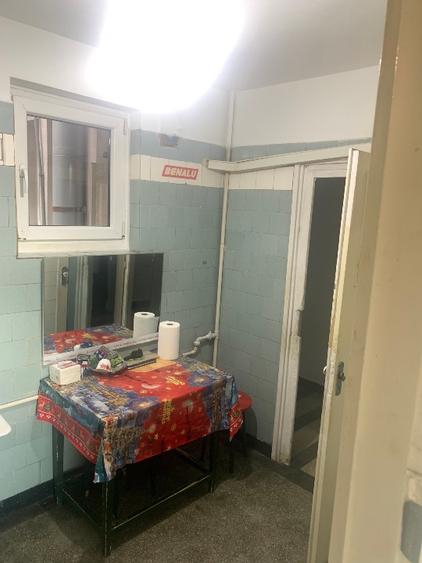 Apartament cu 2 camere semidecomandat în Gara de Nord