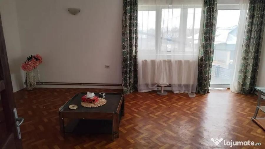 Casa central Paulesti 450 mp s.c. 775 mp teren - 2