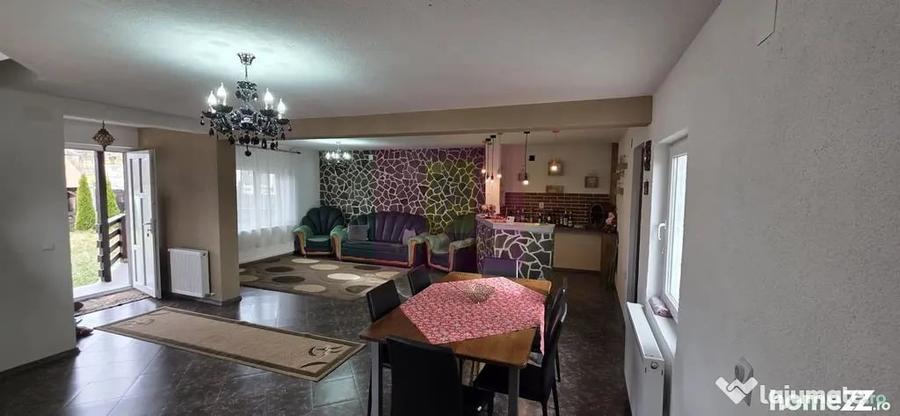 Casă cu 4 camere cu Teren 475 Mp în Valea Doftanei