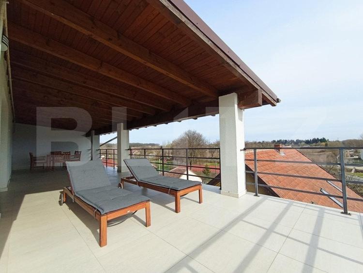 Apartament cu 3 camere semidecomandat, mobilat în Timocului-Șaguna