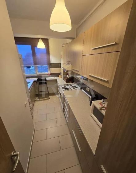 Apartament cu 2 camere decomandat, mobilat în Ghencea