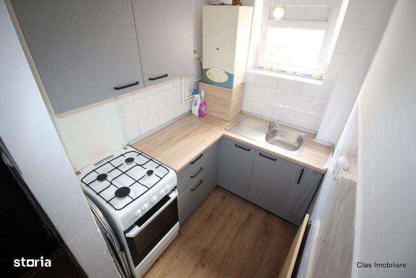 Apartament cu 3 camere semidecomandat în Central