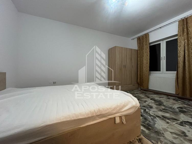 Apartament cu 2 camere decomandat în Central