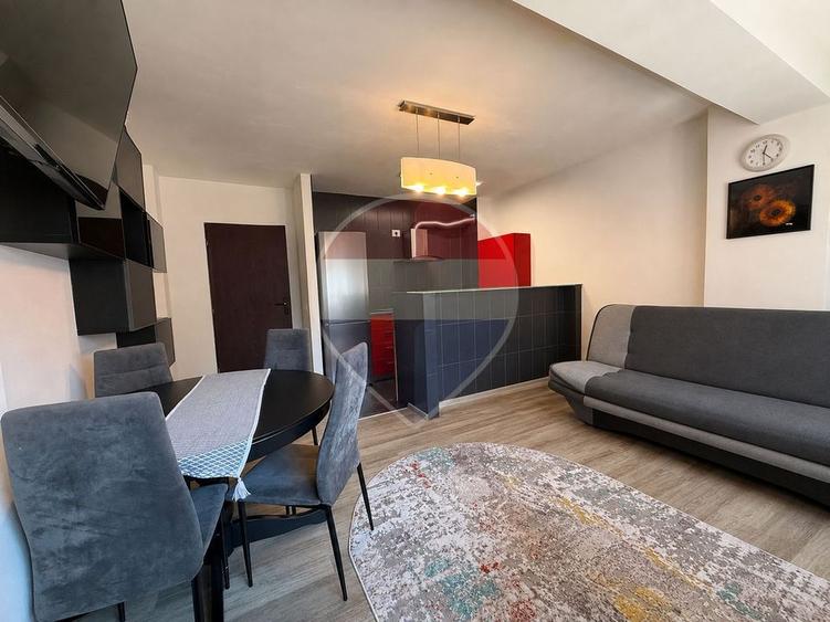 Apartament cu 2 camere decomandat, mobilat în Kamsas