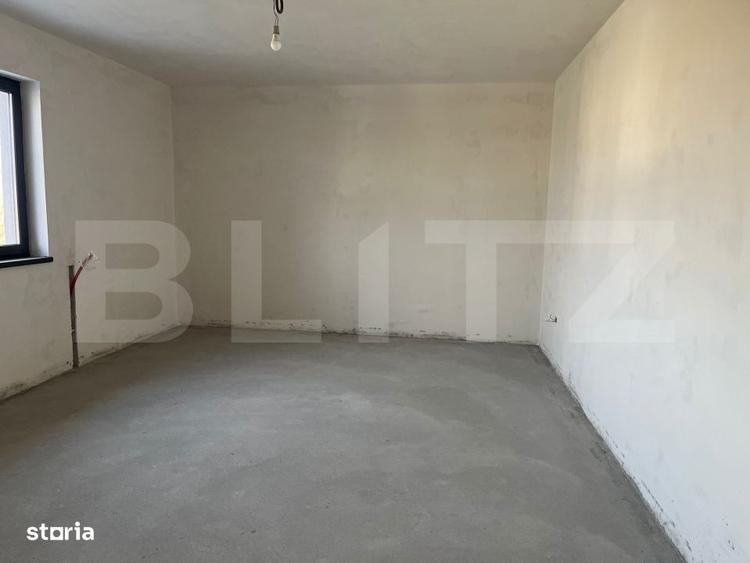 Casă cu 4 camere în Ungureni