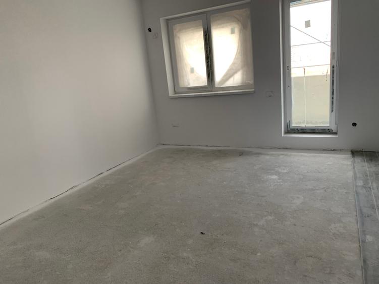 Apartament cu 2 camere nedecomandat în Berceni — fotografia 3