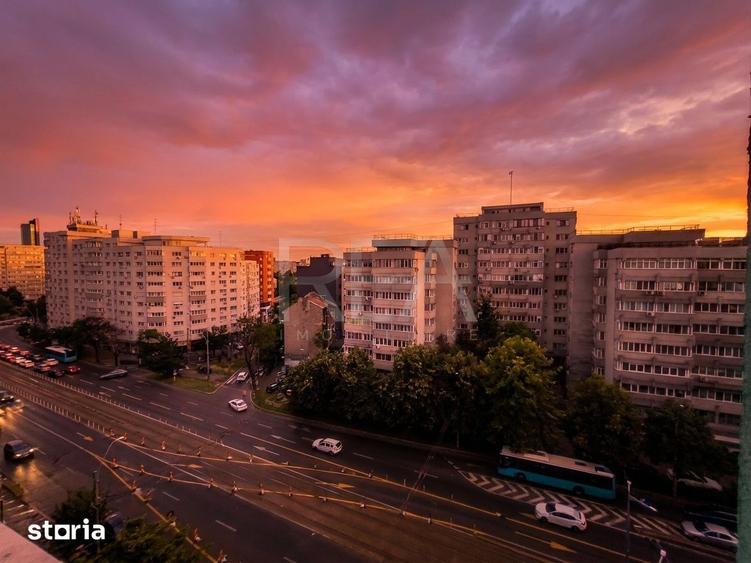 Apartament cu 3 camere decomandat în Grivița