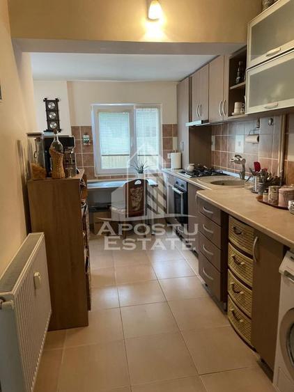 Casă cu 4 camere cu Teren 420 Mp în Cetății