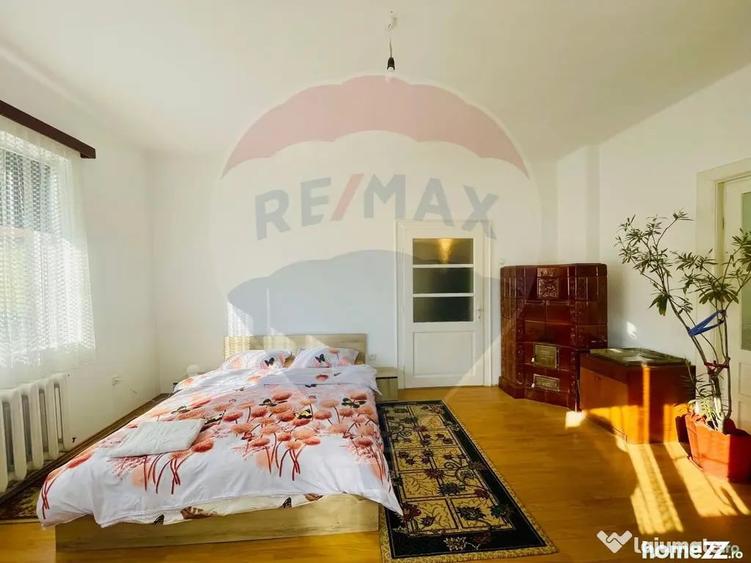 Casă cu 2 camere cu Teren 110 Mp în Lazaret