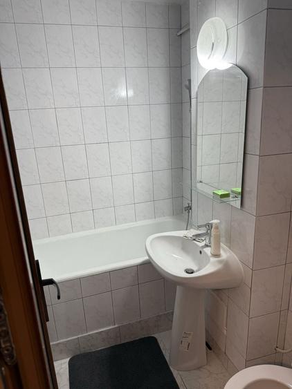 Apartament cu 2 camere decomandat în Dristor