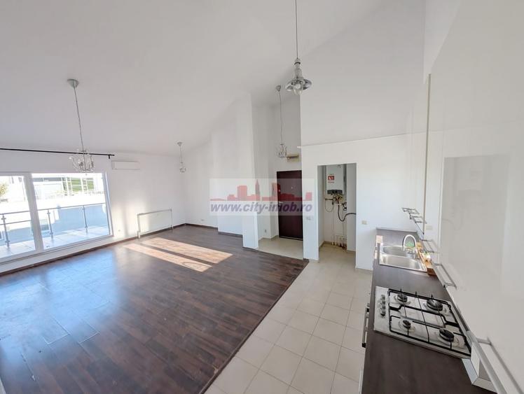Apartament cu 2 camere semidecomandat în Băneasa