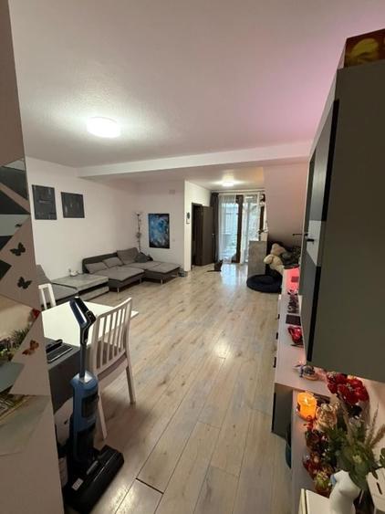 Duplex cu 4 camere cu Canalizare în Calea Urseni