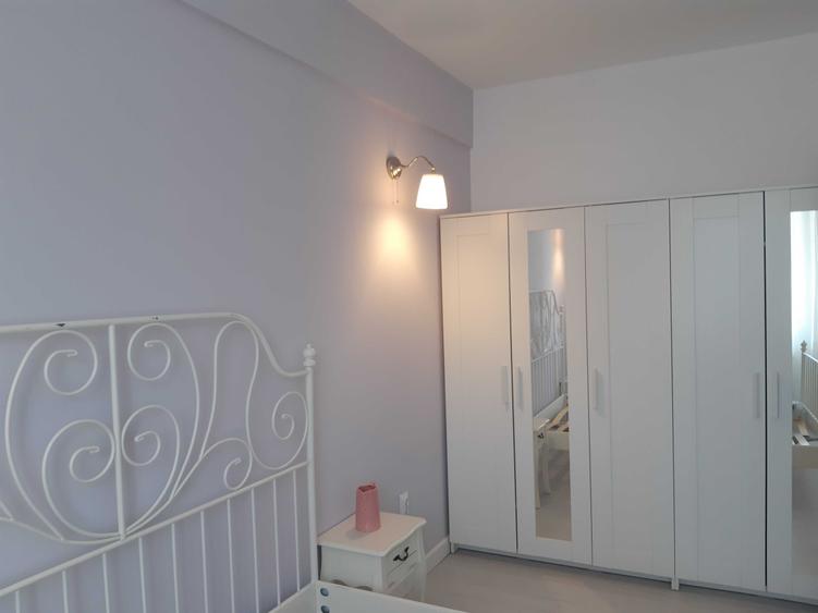 Apartament cu 2 camere semidecomandat în Exterior Vest