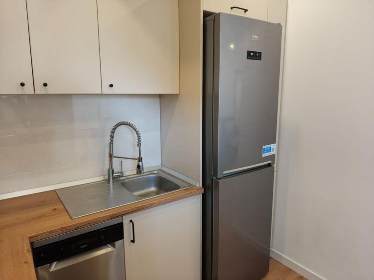 Apartament cu 2 camere, mobilat în Ghencea